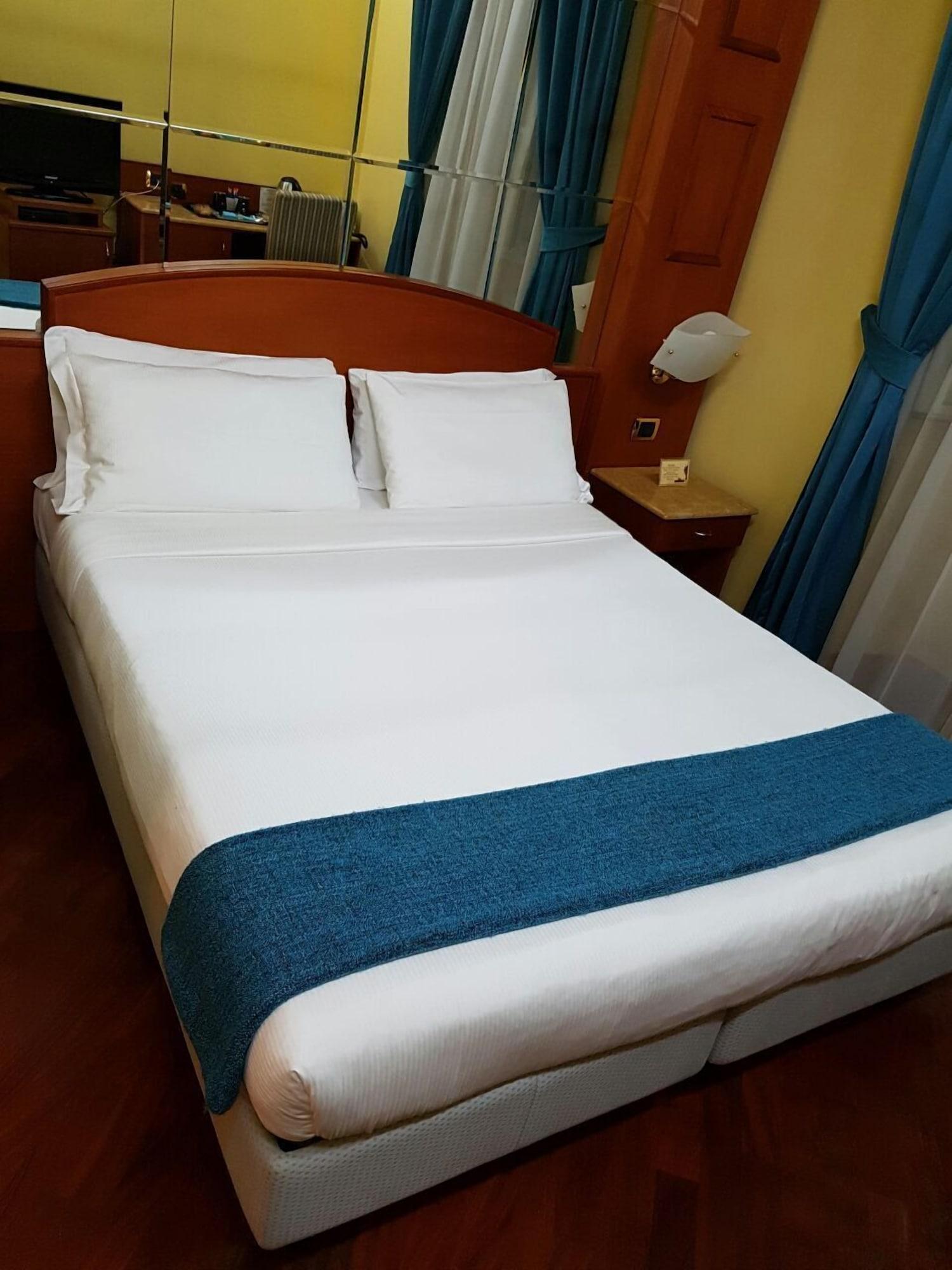 69 Manin Street Hotell Rom Exteriör bild